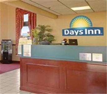 Days Inn By Wyndham Apple Valley Pigeon Forge/Sevierville Zewnętrze zdjęcie